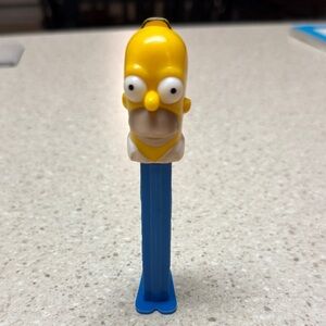 Homer Simpson PEZ Dispenser - Yellow and Blue